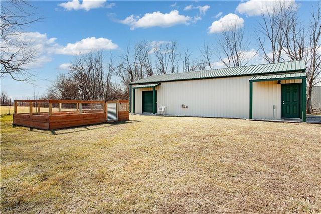1775 NW 660 Road, Kingsville, MO 64061