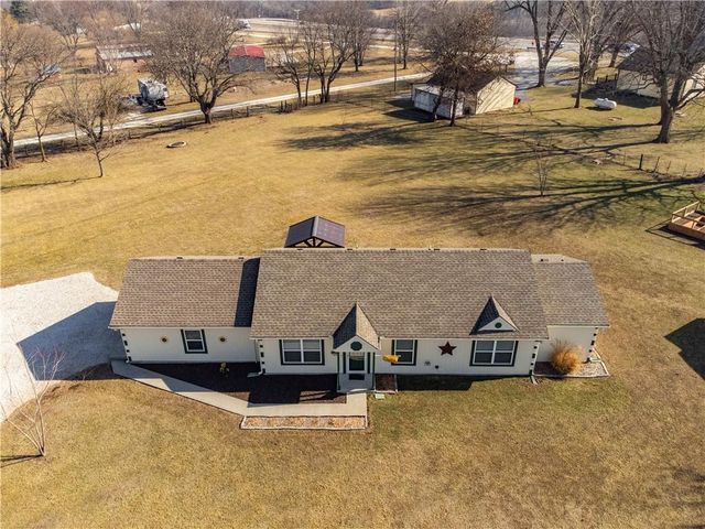 1775 NW 660 Road, Kingsville, MO 64061