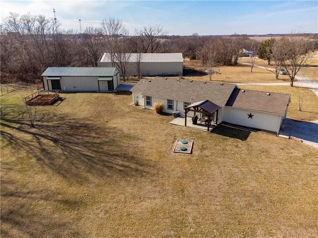 1775 NW 660 Road, Kingsville, MO 64061