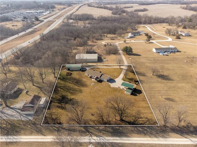 1775 NW 660 Road, Kingsville, MO 64061
