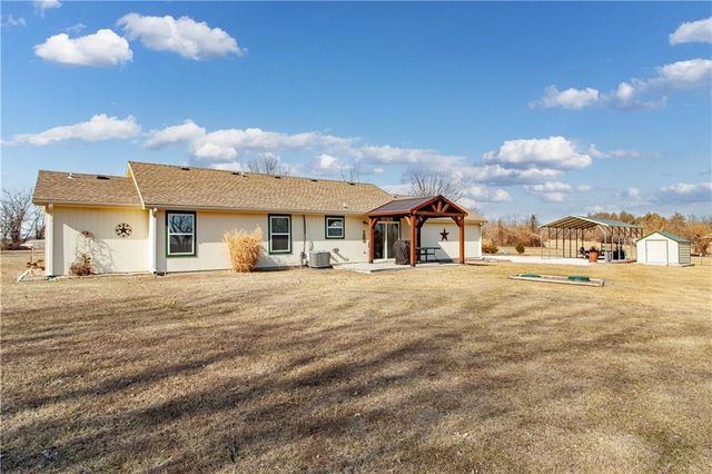 1775 NW 660 Road, Kingsville, MO 64061