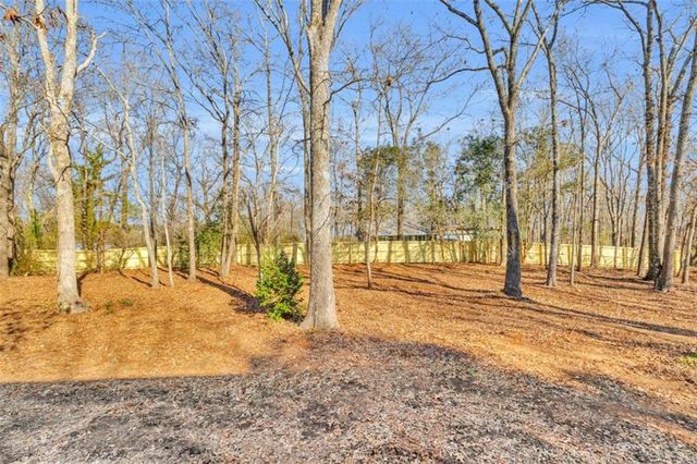 1541 Price Mill Road, Bishop, GA 30621