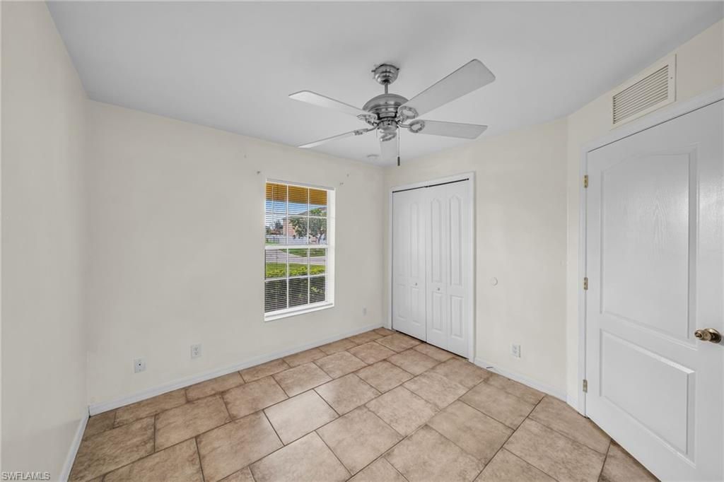 Image 26 of property listing at 2724 SW 2nd AVE, Cape Coral, FL 33914