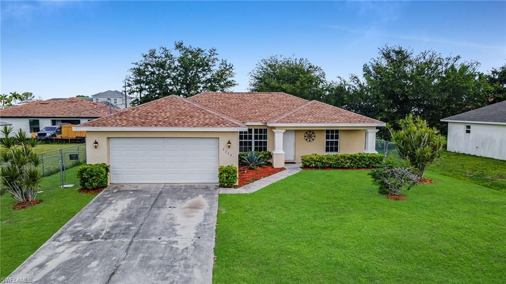 Image 33 of property listing at 2724 SW 2nd AVE, Cape Coral, FL 33914