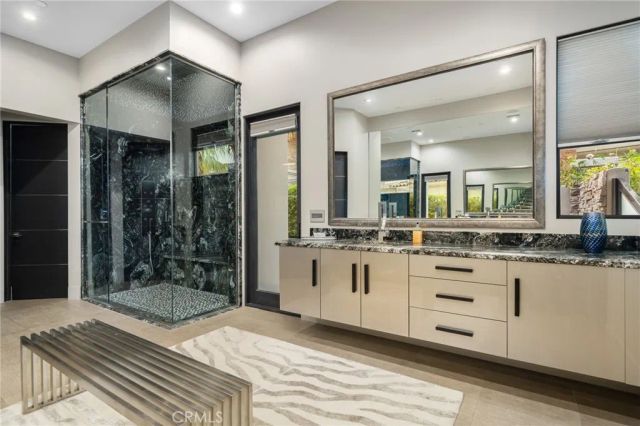 49967 Ridge View Way, Palm Desert, CA 92260