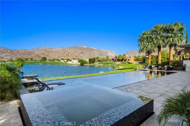 49967 Ridge View Way, Palm Desert, CA 92260