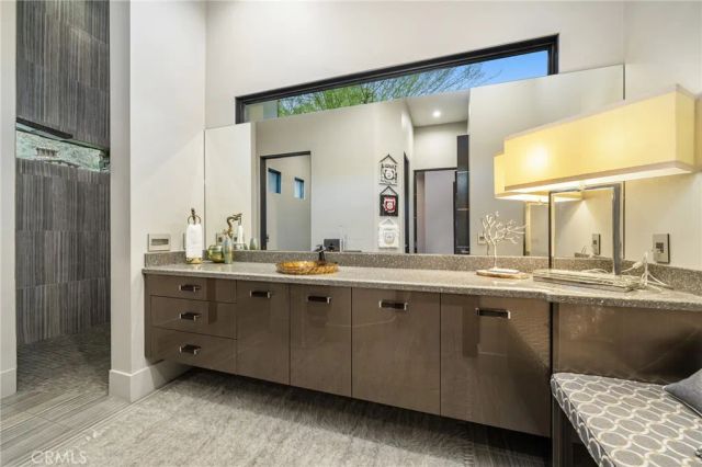 49967 Ridge View Way, Palm Desert, CA 92260