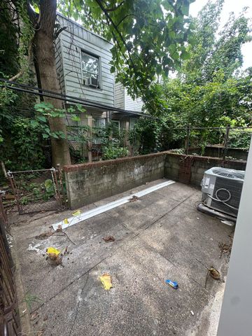 2934 W WISHART ST, Philadelphia, PA 19132