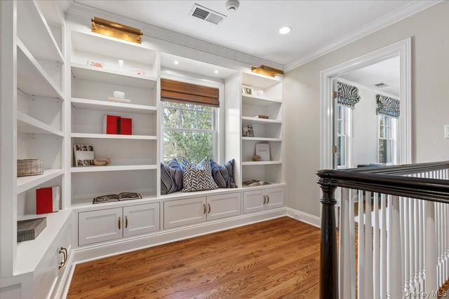 10 Hickory Drive, Rye, NY 10580