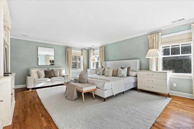 10 Hickory Drive, Rye, NY 10580