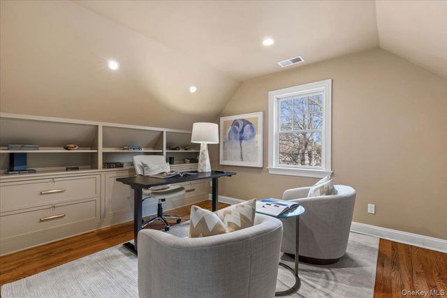 10 Hickory Drive, Rye, NY 10580