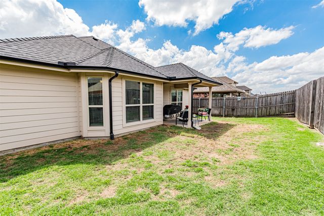 816 Kinghaven Drive, Little Elm, TX 75068