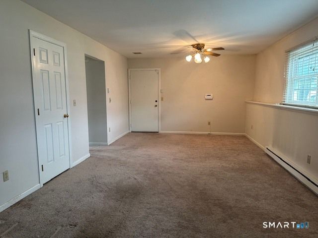 92 Founders Village 92, Clinton, CT 06413