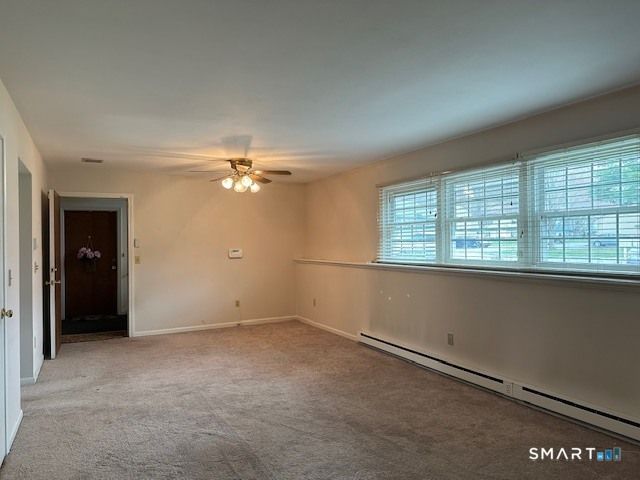 92 Founders Village 92, Clinton, CT 06413