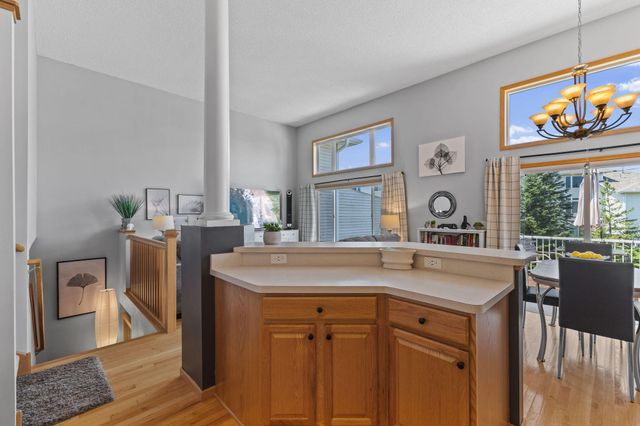 20609 Harrow Court, Lakeville, MN 55044