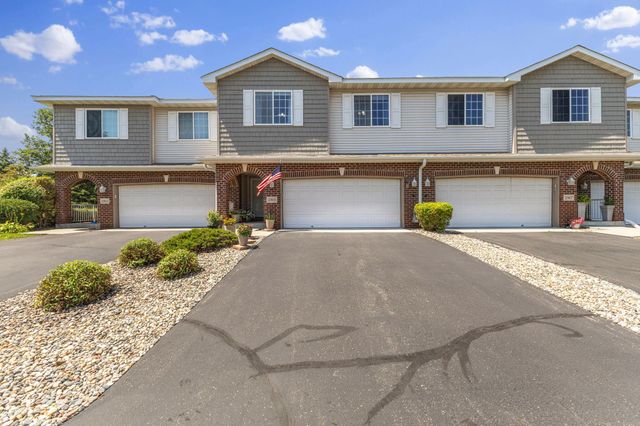 20609 Harrow Court, Lakeville, MN 55044