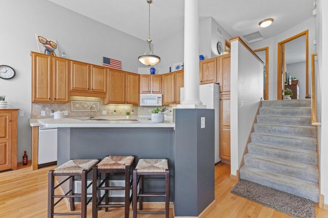 20609 Harrow Court, Lakeville, MN 55044