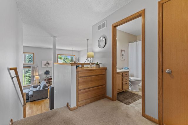 20609 Harrow Court, Lakeville, MN 55044