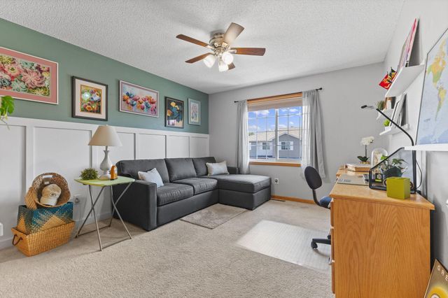 20609 Harrow Court, Lakeville, MN 55044