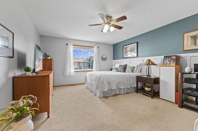 20609 Harrow Court, Lakeville, MN 55044