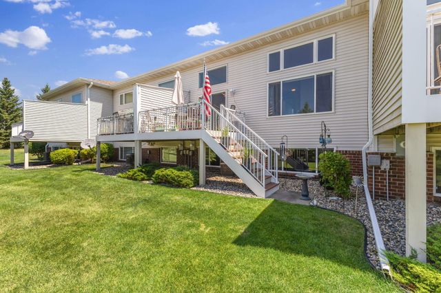 20609 Harrow Court, Lakeville, MN 55044