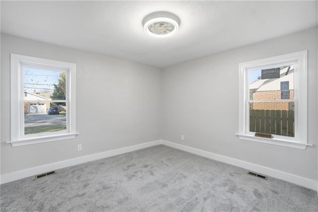 120 Gallant Fox RD, Virginia Beach, VA 23462