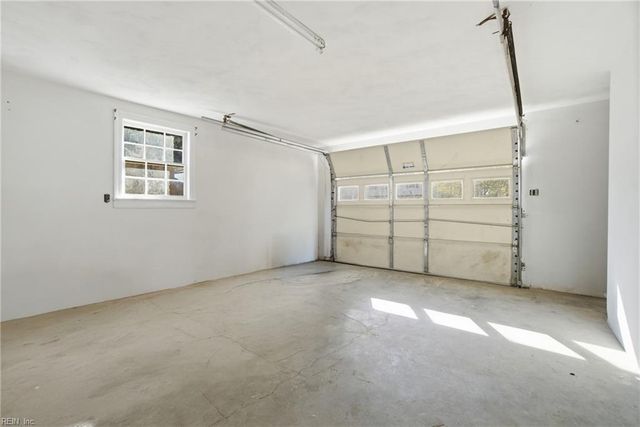 120 Gallant Fox RD, Virginia Beach, VA 23462