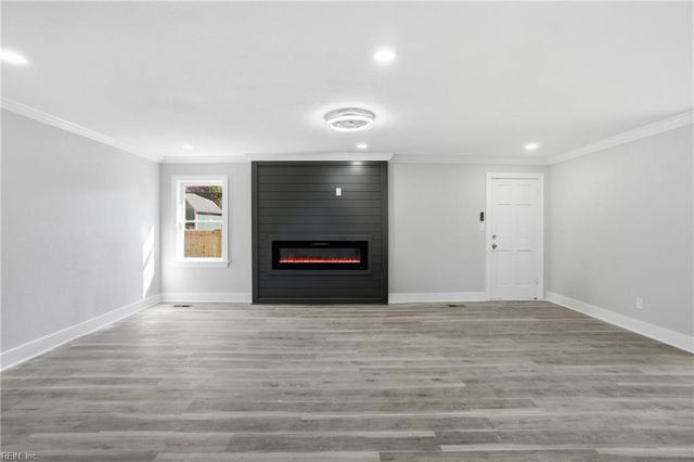 120 Gallant Fox RD, Virginia Beach, VA 23462