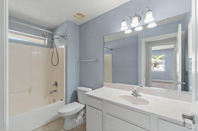 1522 Brigaten Ct, Gulf Breeze, FL 32563