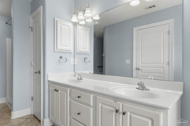 1522 Brigaten Ct, Gulf Breeze, FL 32563