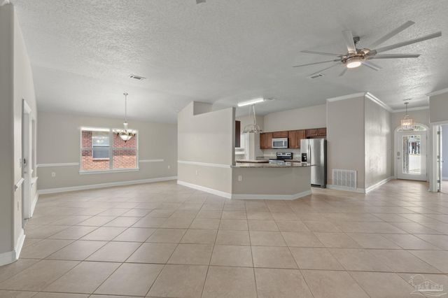 1522 Brigaten Ct, Gulf Breeze, FL 32563