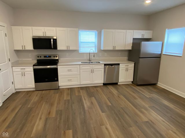 2137 Bellefontaine Street A, Indianapolis, IN 46202