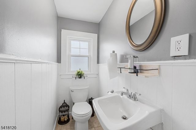 682 Stelle Ave, Plainfield City, NJ 07060