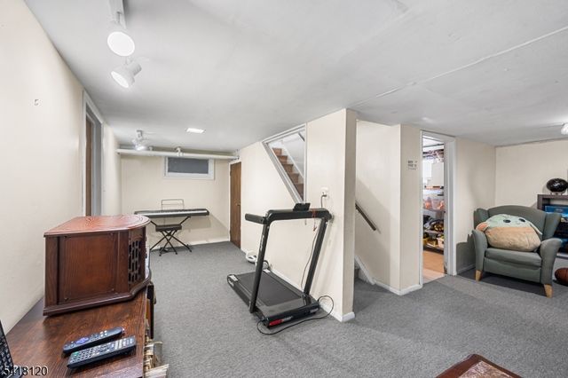 682 Stelle Ave, Plainfield City, NJ 07060