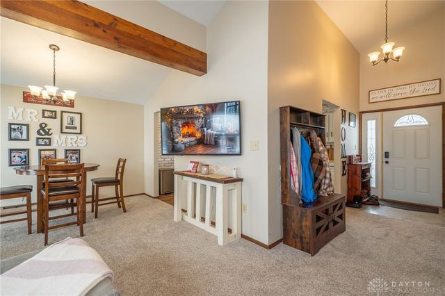 9901 Ballentine Pike, New Carlisle, OH 45344