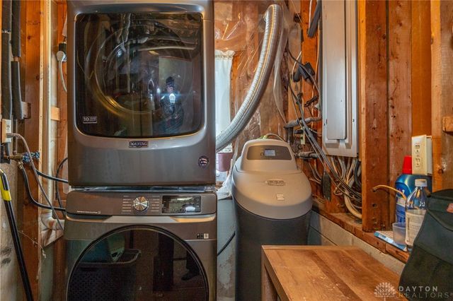 9901 Ballentine Pike, New Carlisle, OH 45344