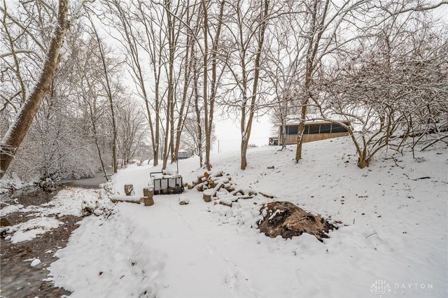 9901 Ballentine Pike, New Carlisle, OH 45344