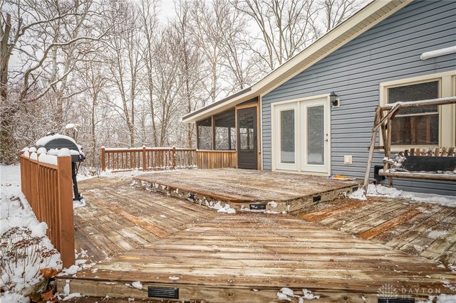 9901 Ballentine Pike, New Carlisle, OH 45344