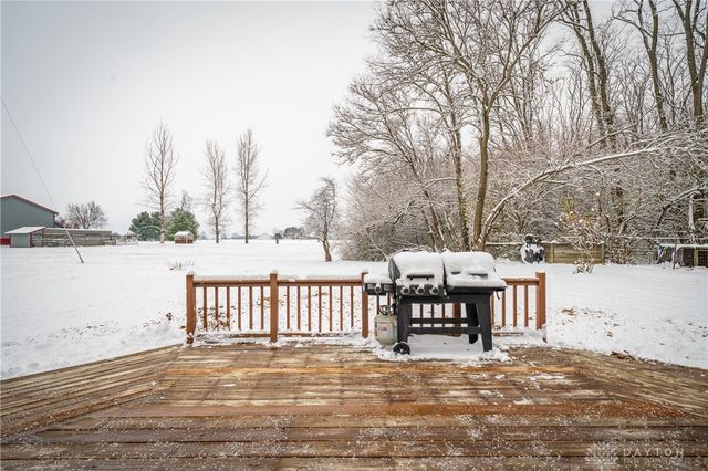 9901 Ballentine Pike, New Carlisle, OH 45344