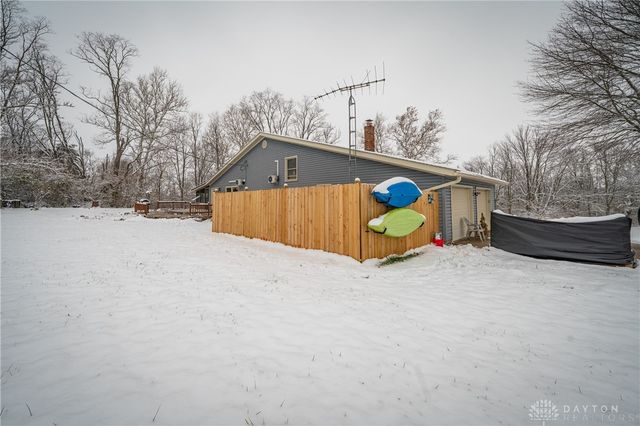 9901 Ballentine Pike, New Carlisle, OH 45344