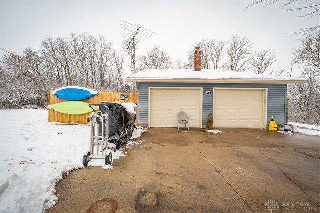 9901 Ballentine Pike, New Carlisle, OH 45344