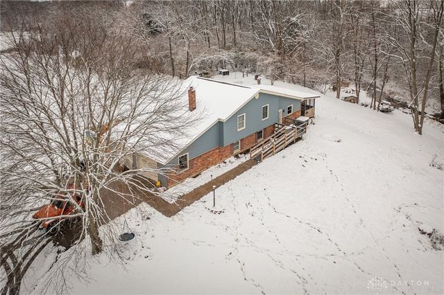 9901 Ballentine Pike, New Carlisle, OH 45344