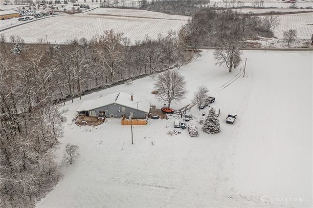 9901 Ballentine Pike, New Carlisle, OH 45344