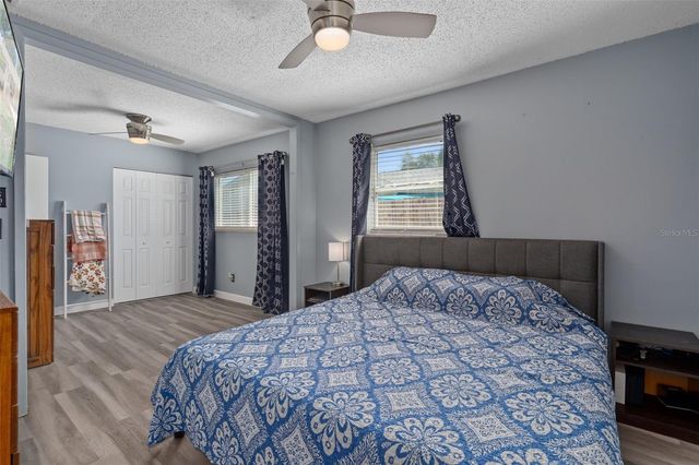6944 BUHRLEY TERRACE N, St Petersburg, FL 33709