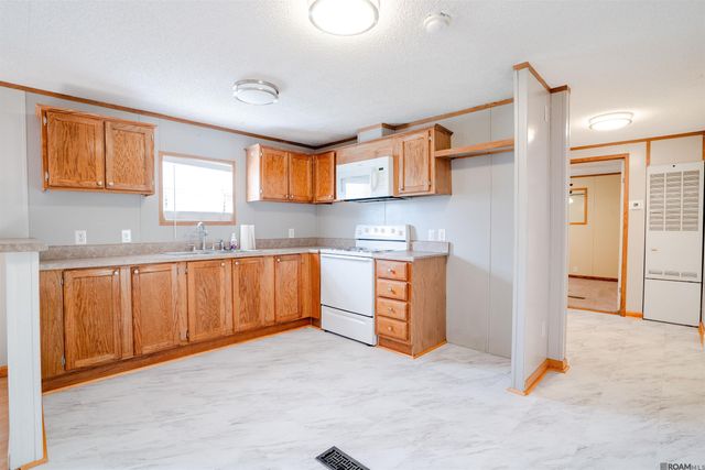 4063 N Row Ave, Zachary, LA 70791