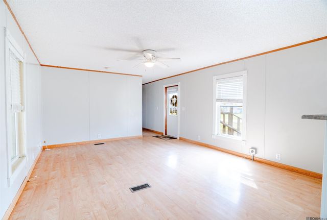 4063 N Row Ave, Zachary, LA 70791