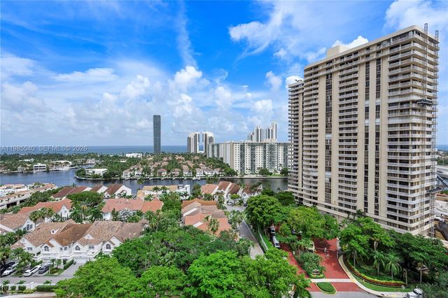 19500 Turnberry Way 15E, Aventura, FL 33180