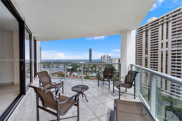 19500 Turnberry Way 15E, Aventura, FL 33180