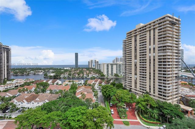 19500 Turnberry Way 15E, Aventura, FL 33180