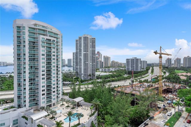 19500 Turnberry Way 15E, Aventura, FL 33180